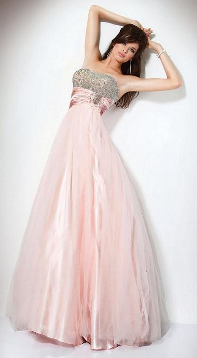 http://www.frenchnovelty.com/mm5/graphics/7137-Jovani-Prom-Dress-S11.jpg