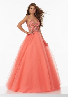 Coral Evening Dresses: French Novelty