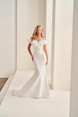 Size 14 White Enchanting by Mon Cheri E2535 Chic Stylish Wedding Gown
