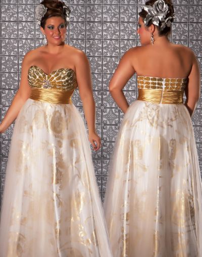 Fabulouss by MacDuggal 6236F Plus Size Ball Gown: French Novelty
