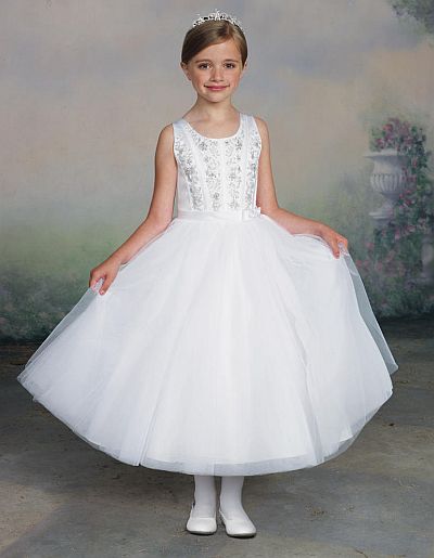Image of white dresses for girls