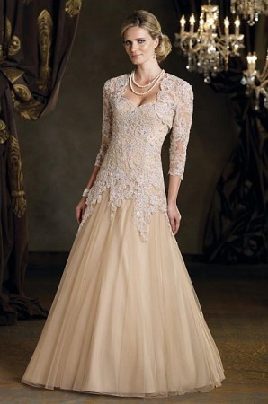 Ivonne D Lace Wedding Dress 112D58