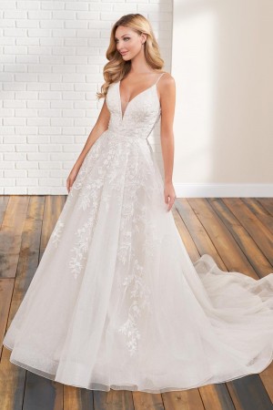 Enchanting by Mon Cheri 122174 Fairytale Wedding Gown