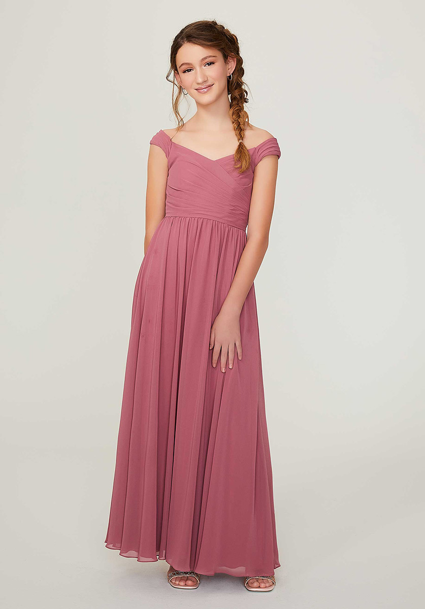 Blush colored junior best sale bridesmaid dresses