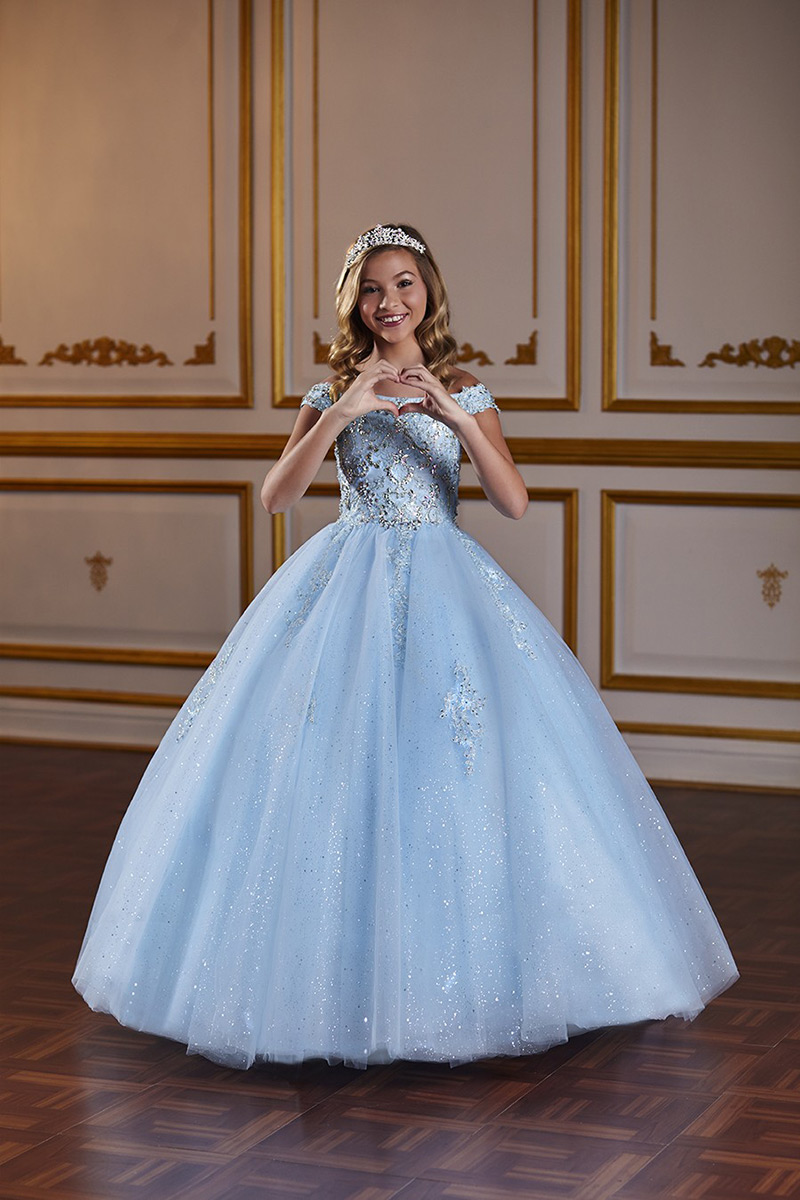 girl in princess dress