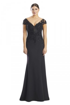 Alexander by Daymor 1752 Short Sleeve Mothers Gown