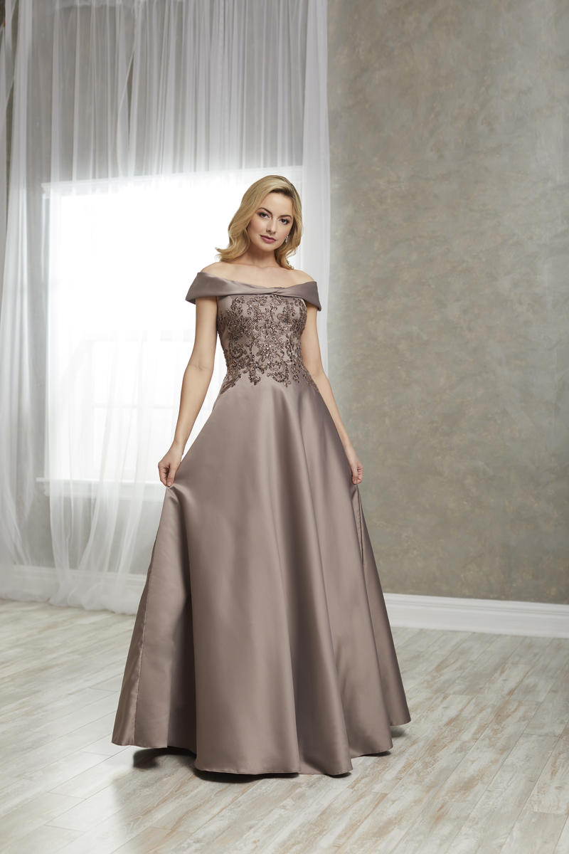 flattering mother of the bride dresses