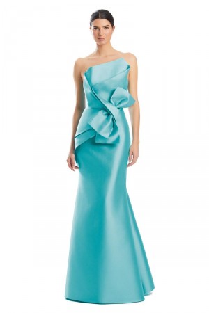 Alexander by Daymor 1952 Modern Ruffled Mothers Gown
