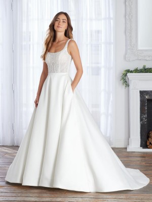 Adrianna Papell Platinum 31227 Modern Wedding Gown