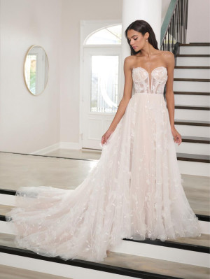 Adrianna Papell Platinum 31295 Wedding Gown