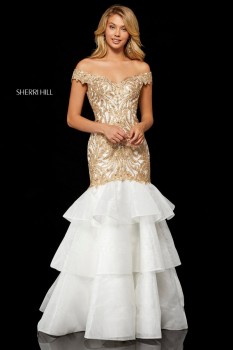 sherri hill plus size