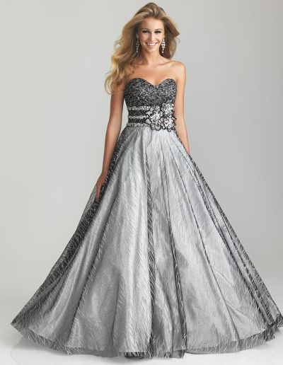 dress for ball night