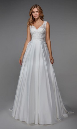 Alyce Paris 7035 Romantic Wedding Dress