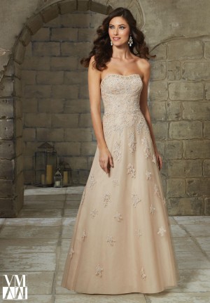 VM Collection 71213 Formal Gown with Stole