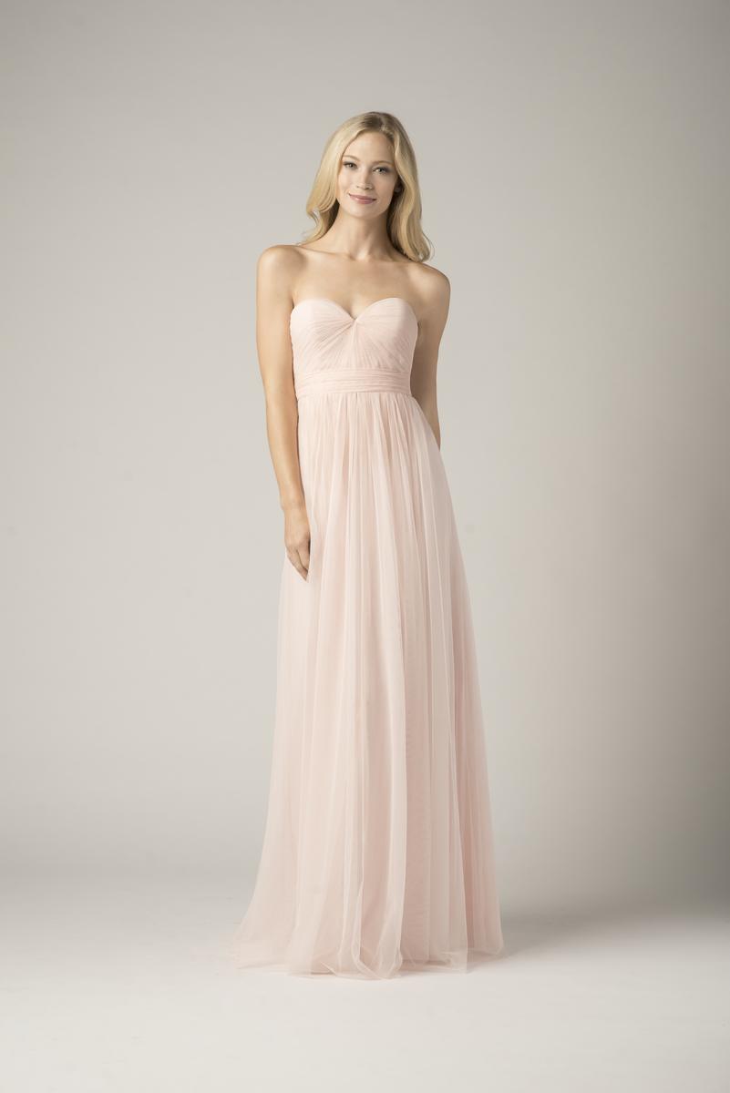 How To Coordinate Bridesmaid Dresses With Wedding Gowns