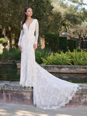 Adrianna Papell Platinum 31332W Plus Size Long Sleeve Wedding Gown