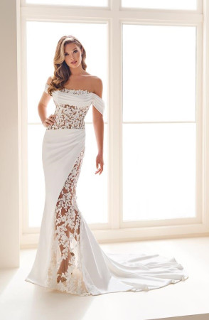 Enchanting by Mon Cheri E1013 Sheer Lace Panel Gown