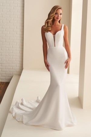 Enchanting by Mon Cheri E2502 Chic Seductive Bridal Gown