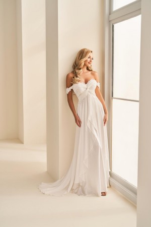 Size 14 White Enchanting by Mon Cheri E2522 Sultry Lace Wedding Gown