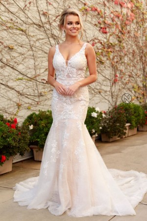 Nox Anabel H493 Scoop Back Mermaid Wedding Gown