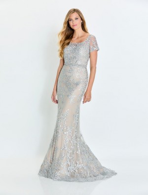 Montage M529 Feminine Short Sleeve Mothers Gown