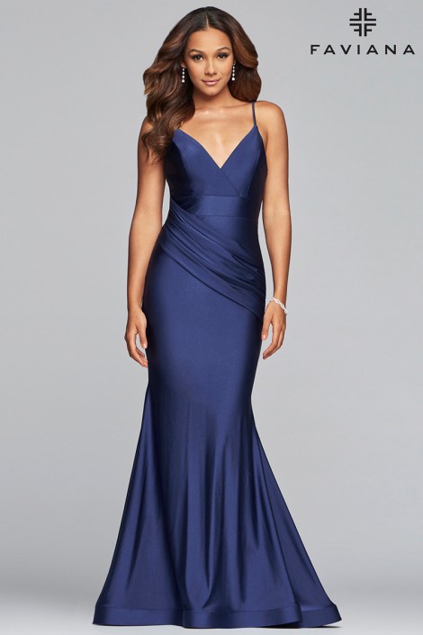 flattering prom dresses