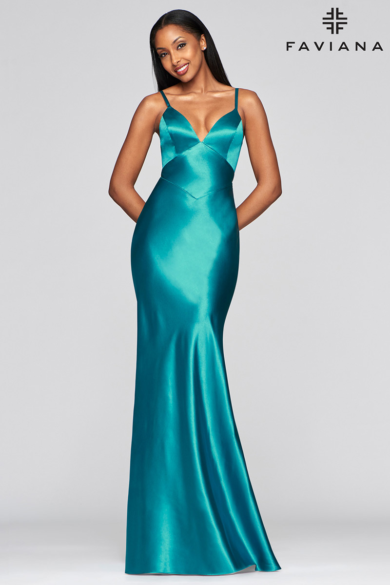 French Novelty: Faviana Glamour S10405 Fitted Prom Gown