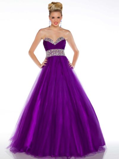 French Novelty: Ballgowns by MacDuggal 4962H Sweetheart Gown