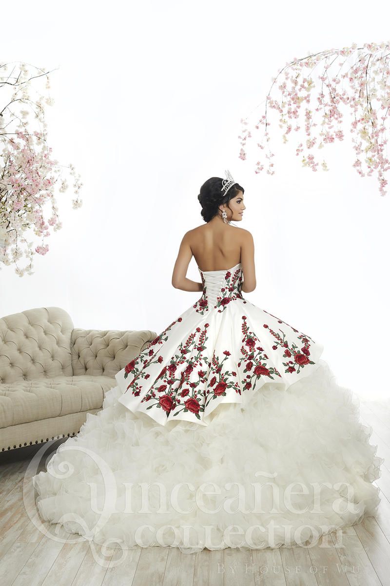 White quince dress with roses new arrivals