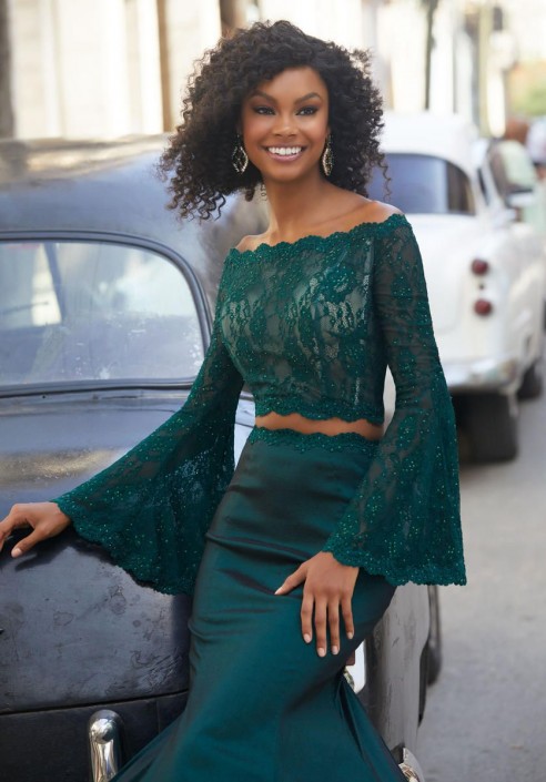 Emerald two best sale piece prom dress