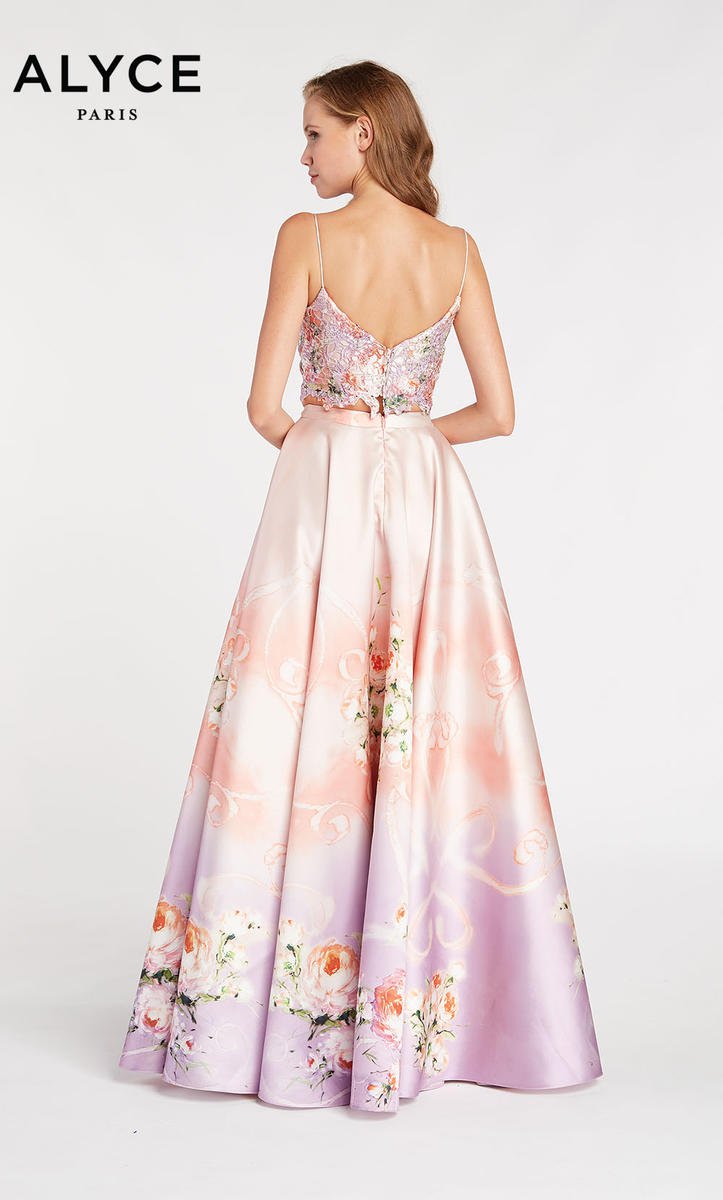 Peach meringue bridesmaid dress 2025