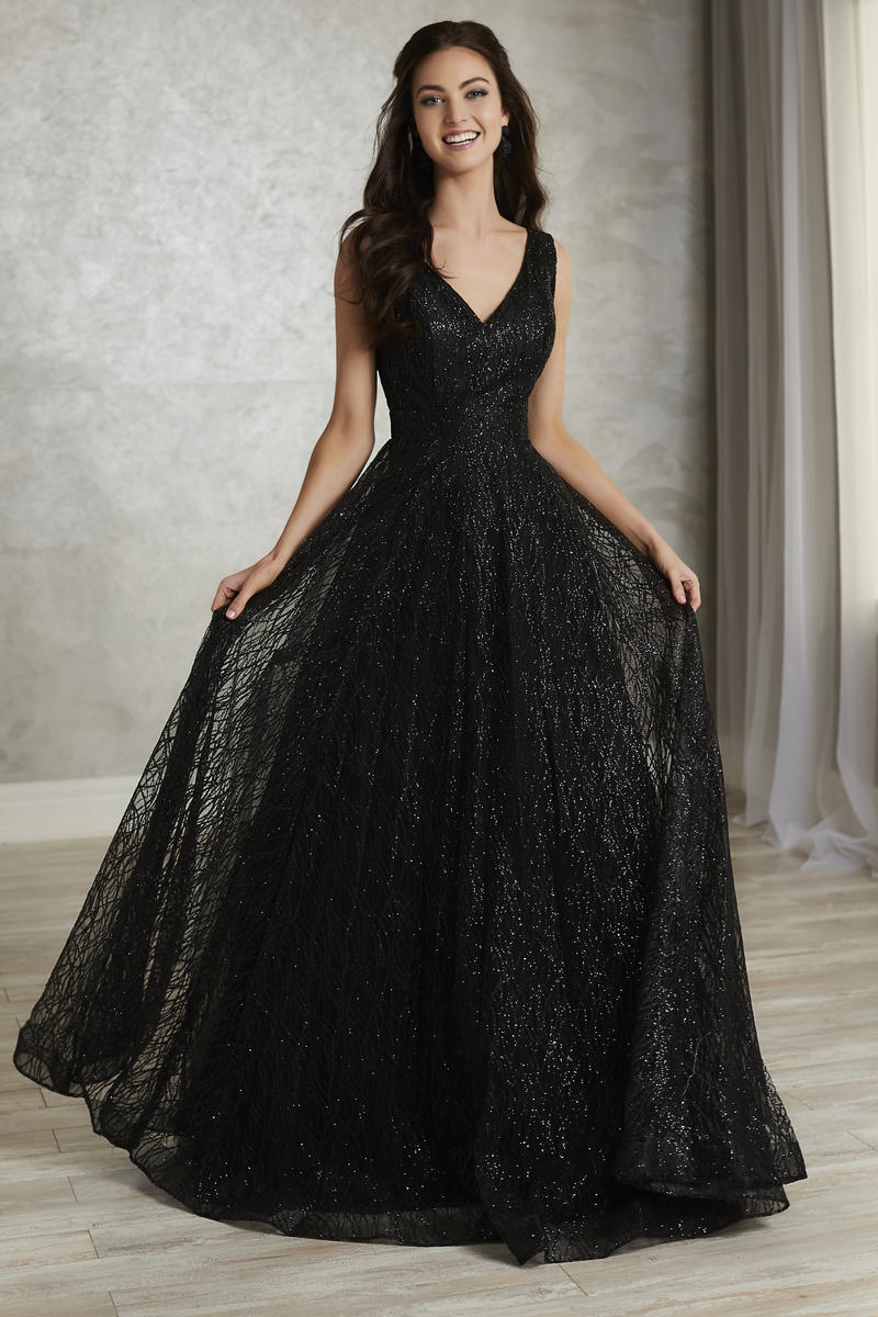 flattering formal dresses for size 14