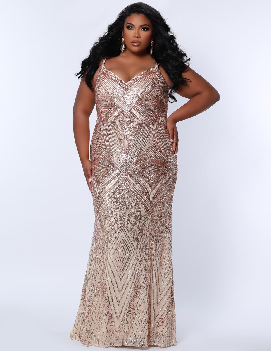 French Novelty: Sydneys Closet SC7340 Conquer the Night Plus Size Gown